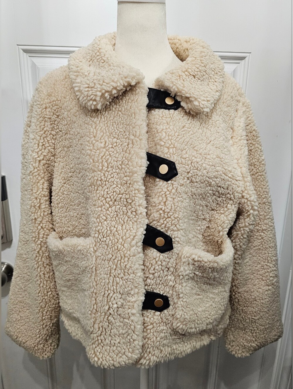 Jodifl Cream Sherpa Jacket Black Faux Leather Toggle Buttons Size S